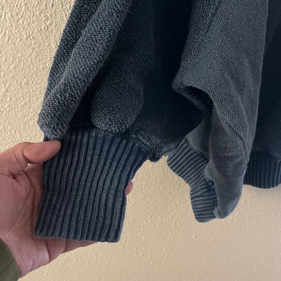 Free People These Shoulders Pullover Slouchy Cold shoulder - Picture 6 of 7